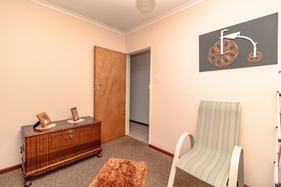 4 Bedroom Property for Sale in Goodwood Park Western Cape